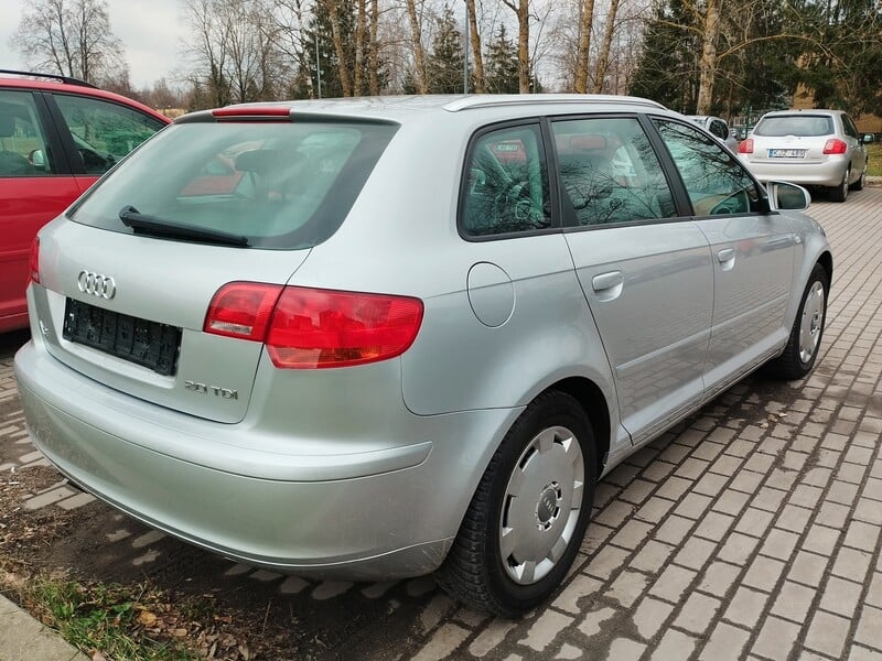 Photo 4 - Audi A3 2005 y Hatchback