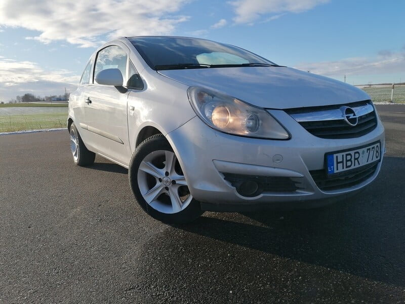 Nuotrauka 1 - Opel Corsa 2008 m Hečbekas