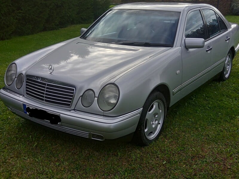 Nuotrauka 1 - Mercedes-Benz E 250 8107 1996 m