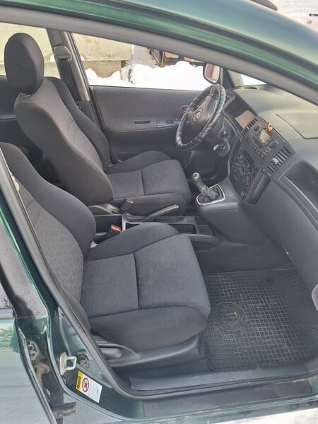 Photo 3 - Toyota Corolla Verso 2002 y Hatchback