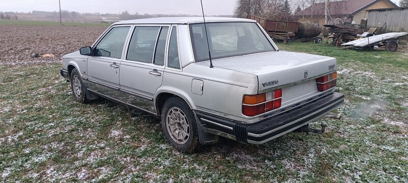 Photo 6 - Volvo 760 Gle gl 1985 y parts