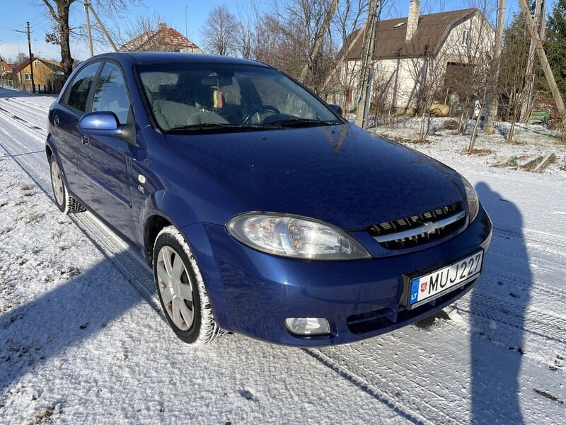 Фотография 2 - Chevrolet Lacetti 2005 г Хэтчбек