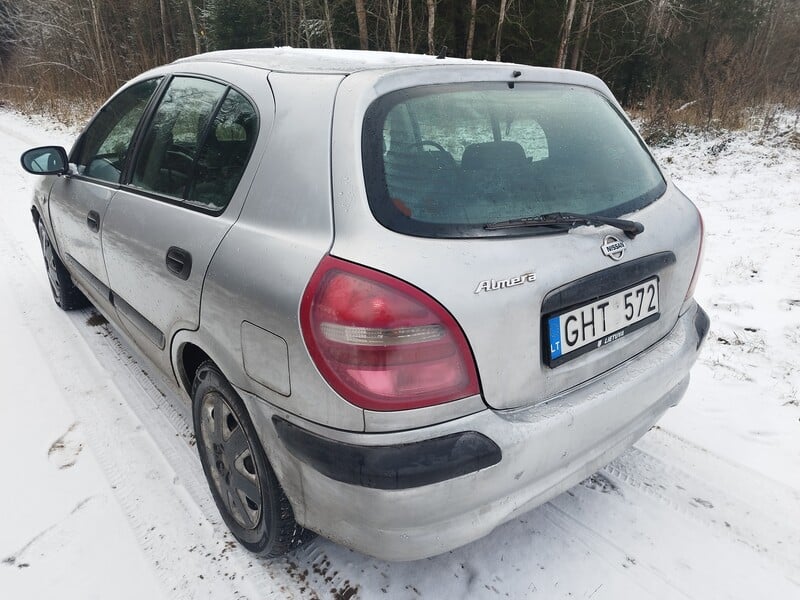 Nuotrauka 4 - Nissan Almera 2000 m Hečbekas