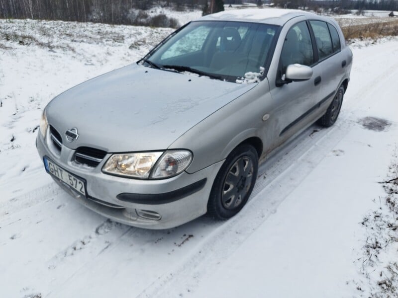 Nuotrauka 1 - Nissan Almera 2000 m Hečbekas