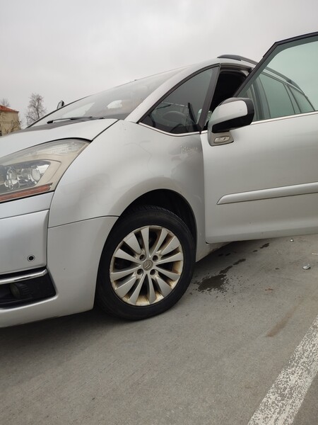 Фотография 1 - Citroen C4 Grand Picasso I 2009 г