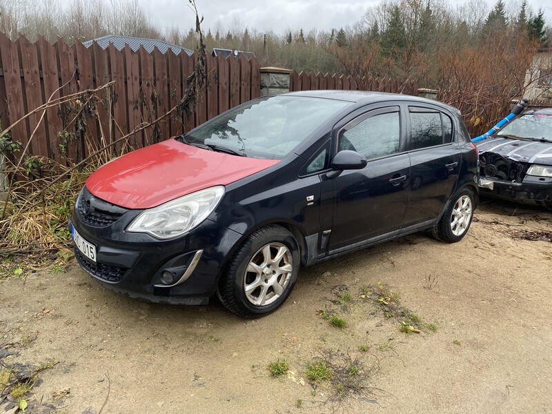 Photo 1 - Opel Corsa D 2011 y