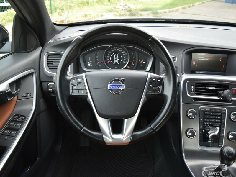 Photo 10 - Volvo S60 D3 Momentum M/T 2013 y