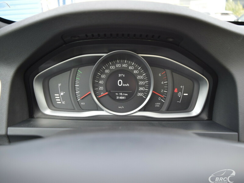 Photo 11 - Volvo S60 D3 Momentum M/T 2013 y