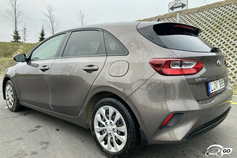 Photo 4 - Kia Cee'd 2020 y Hatchback