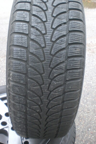 Photo 1 - R17 winter tyres passanger car