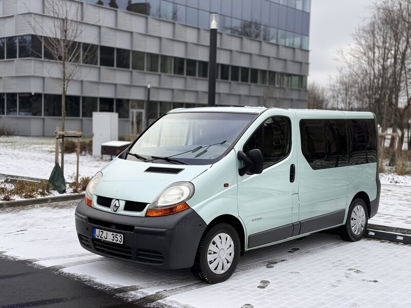 Фотография 1 - Renault Trafic 2005 г Минивэн