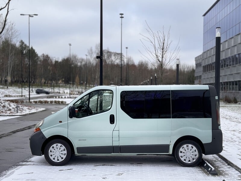 Фотография 3 - Renault Trafic 2005 г Минивэн