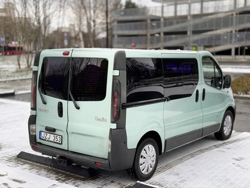 Фотография 6 - Renault Trafic 2005 г Минивэн