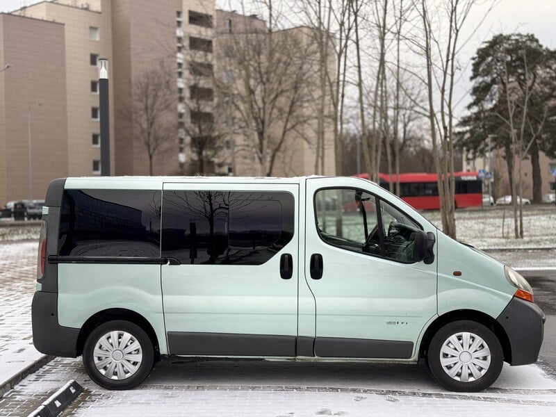 Фотография 7 - Renault Trafic 2005 г Минивэн