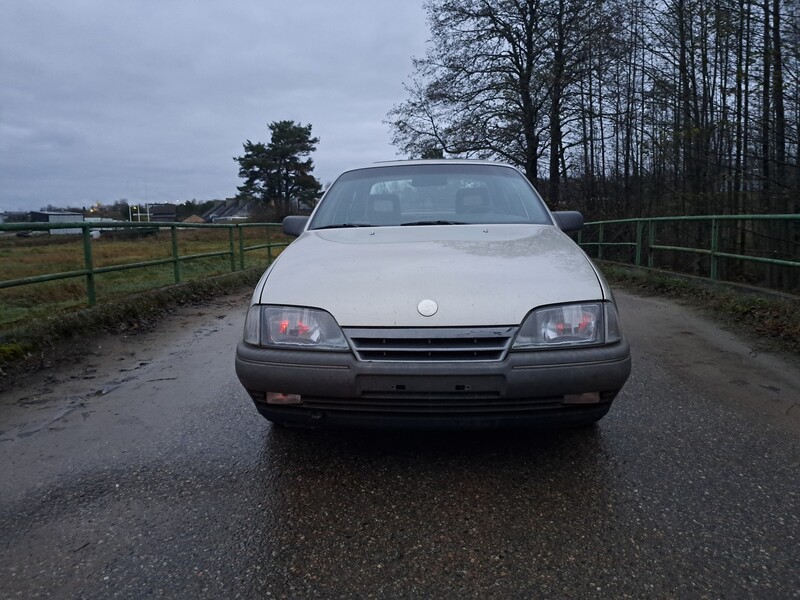 Фотография 3 - Opel Omega 1988 г Седан