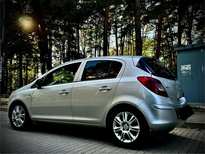 Фотография 15 - Opel Corsa D 2010 г