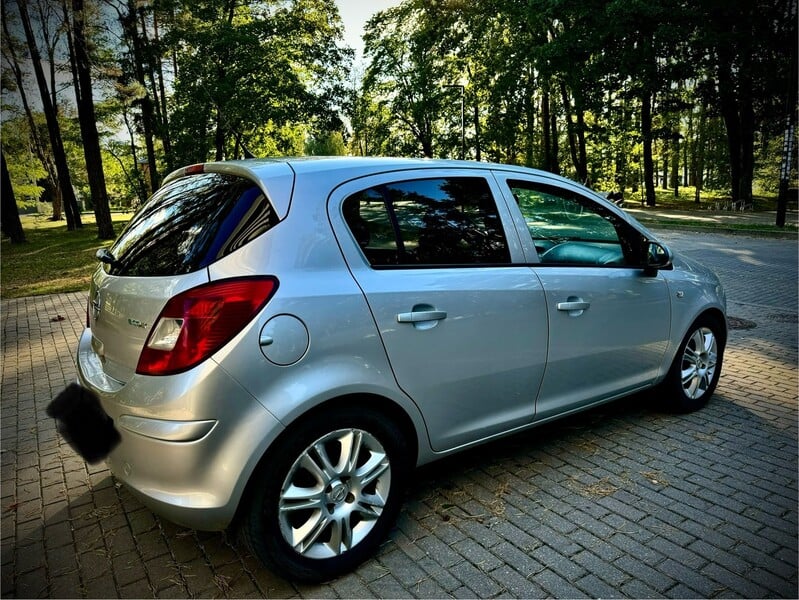 Фотография 22 - Opel Corsa D 2010 г