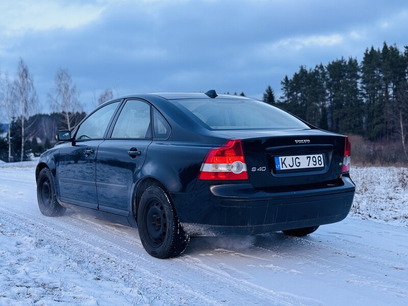 Photo 2 - Volvo S40 II 2005 y