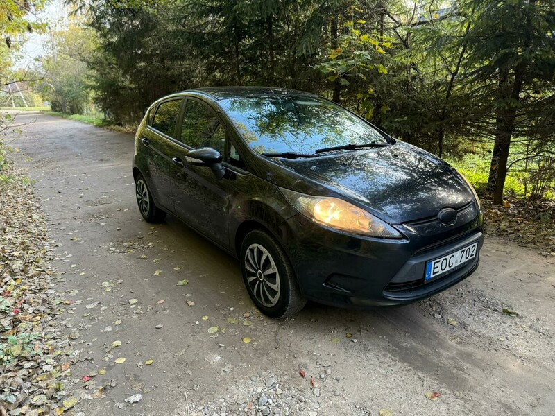 Nuotrauka 3 - Ford Fiesta 2010 m Hečbekas