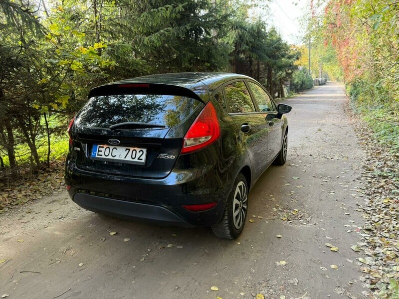 Nuotrauka 4 - Ford Fiesta 2010 m Hečbekas