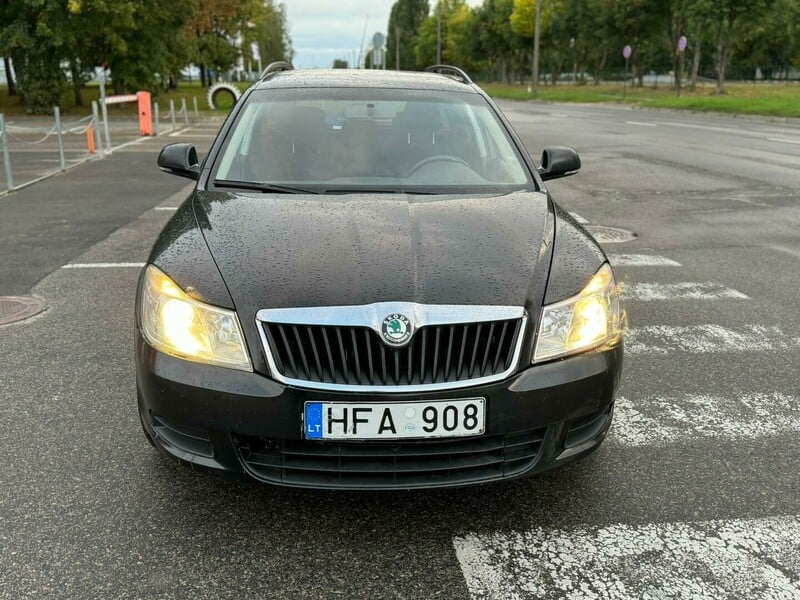 Photo 2 - Skoda Octavia 2010 y Wagon