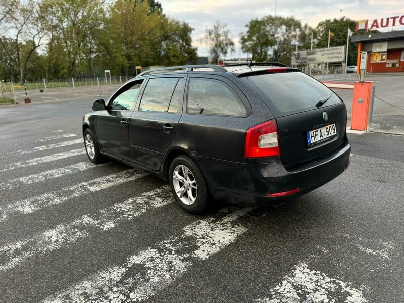 Photo 6 - Skoda Octavia 2010 y Wagon