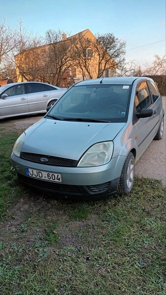 Photo 1 - Ford Fiesta VI 2004 y