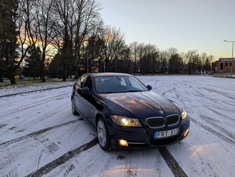 Photo 1 - Bmw 320 E90 2011 y