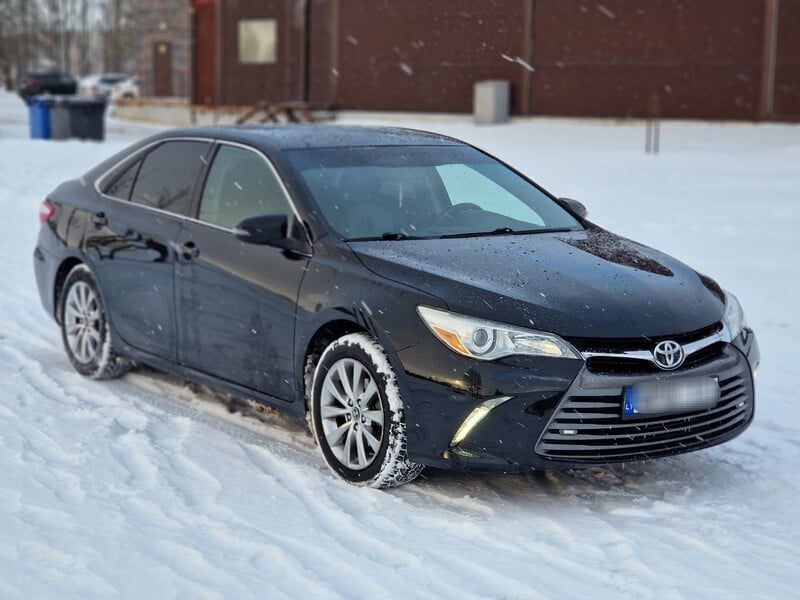 Photo 8 - Toyota Camry 2016 y Sedan