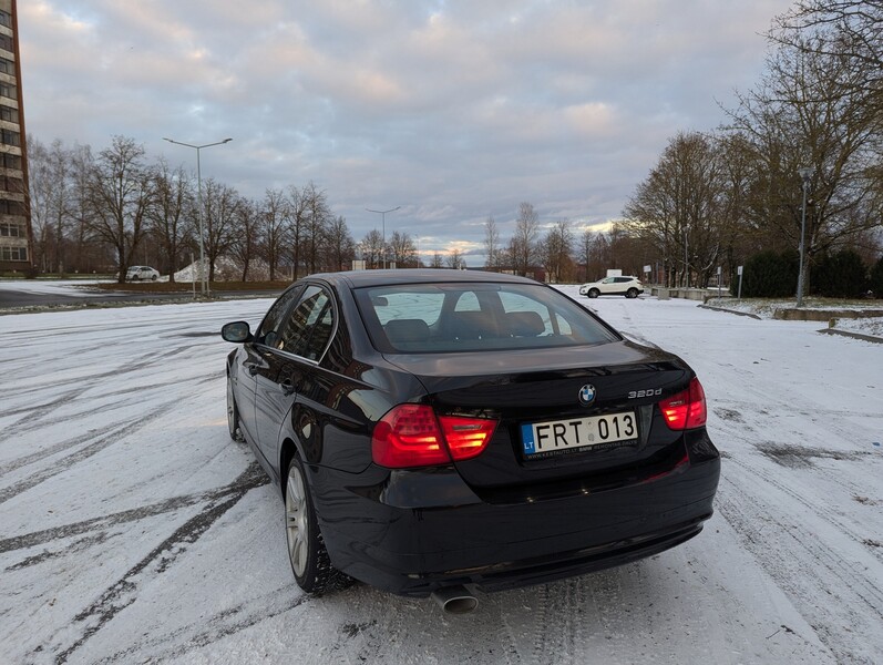 Photo 7 - Bmw 320 E90 2011 y