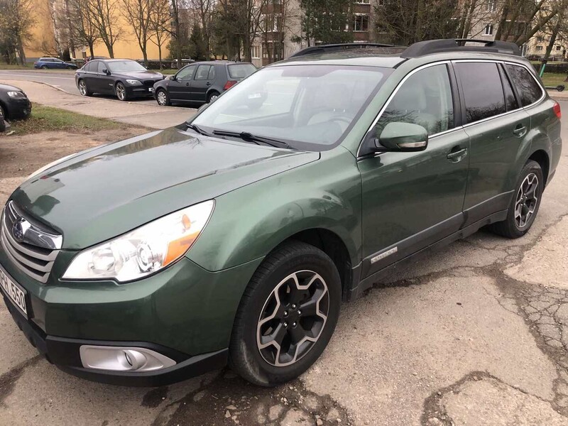 Фотография 7 - Subaru OUTBACK 2011 г Универсал