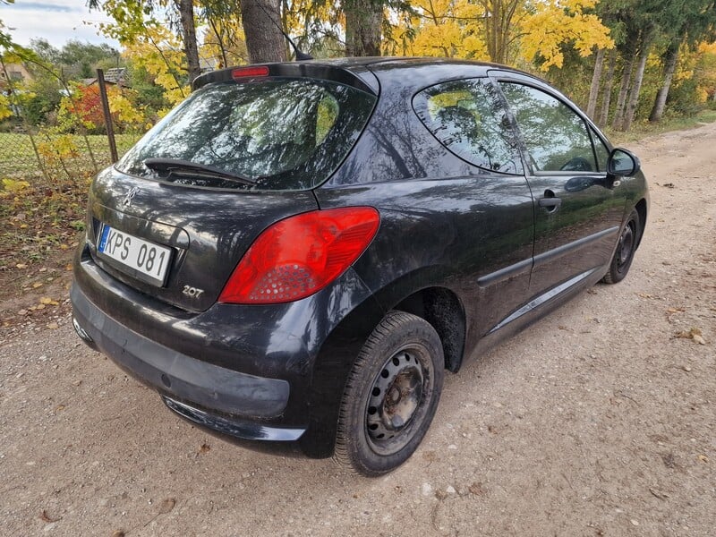 Photo 3 - Peugeot 207 2007 y Hatchback