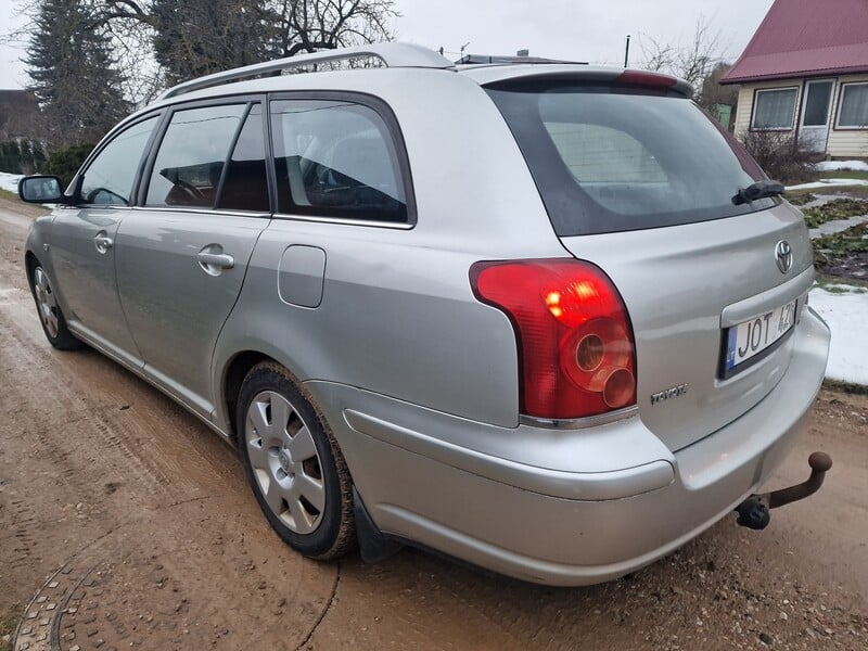 Фотография 4 - Toyota Avensis 2006 г Универсал