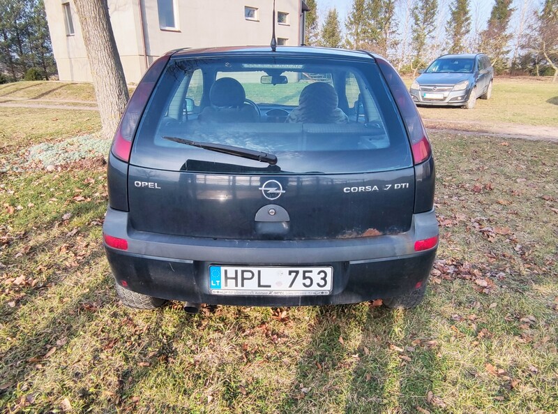 Photo 4 - Opel Corsa C 2002 y