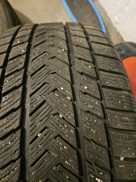 Photo 4 - Gripmax R19 winter tyres passanger car