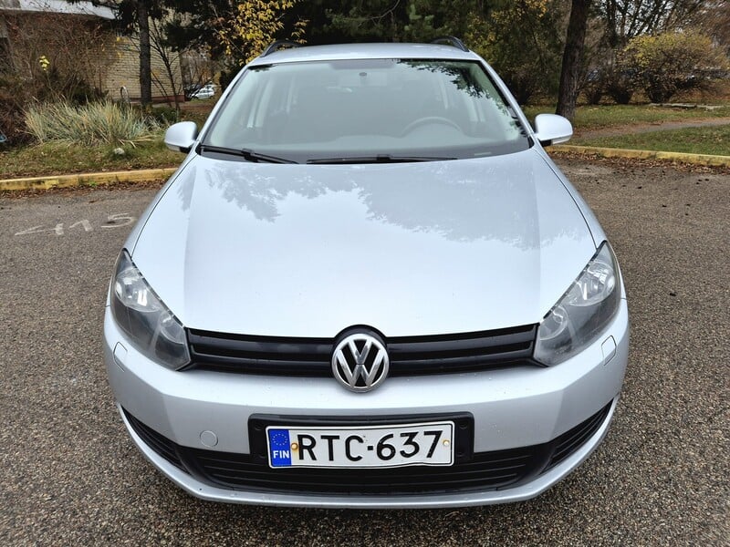 Photo 2 - Volkswagen Golf TSI 2011 y