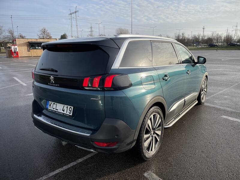 Photo 2 - Peugeot 5008 2017 y Off-road / Crossover