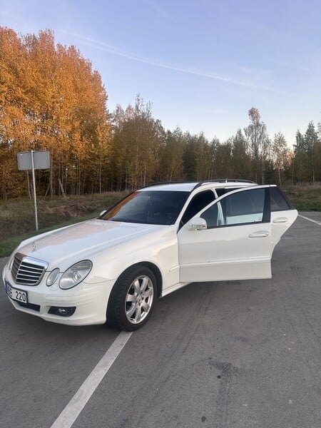 Photo 2 - Mercedes-Benz E 220 2007 y Wagon