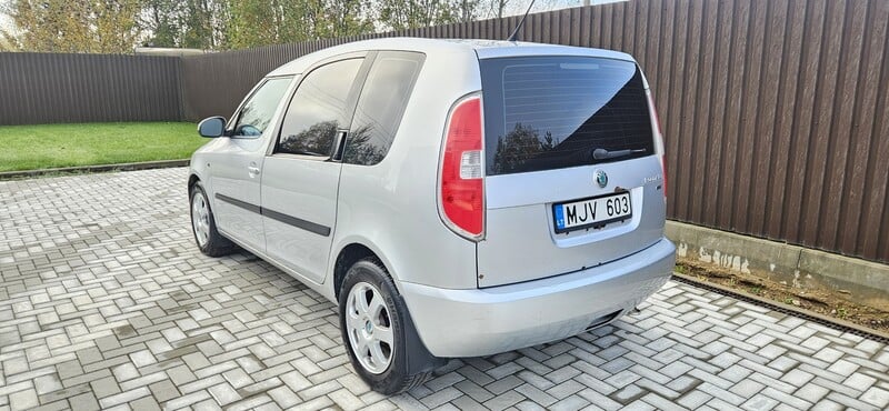 Фотография 3 - Skoda Roomster 2013 г Минивэн