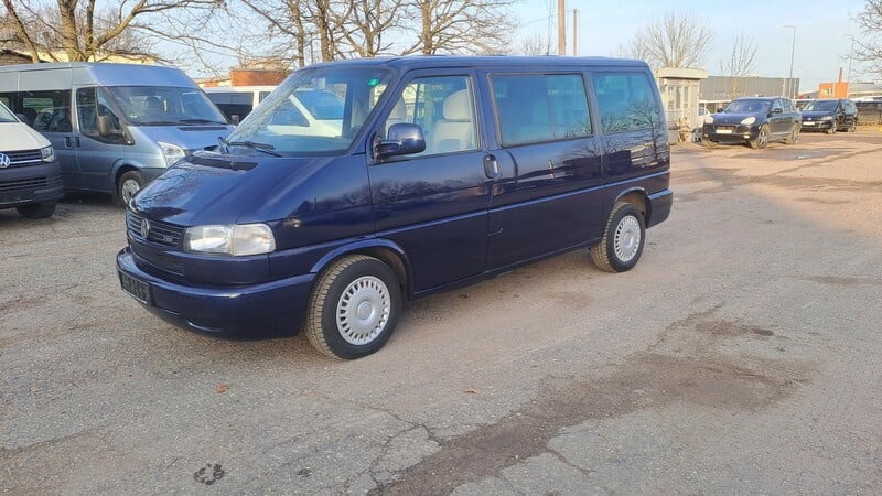 Photo 9 - Volkswagen Caravelle 2002 y Minibus