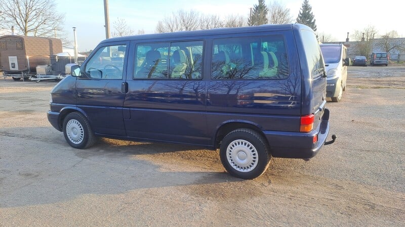 Photo 19 - Volkswagen Caravelle 2002 y Minibus