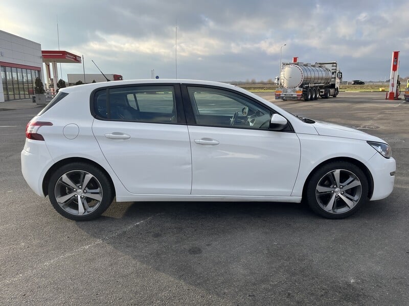 Photo 2 - Peugeot 308 II 2014 y