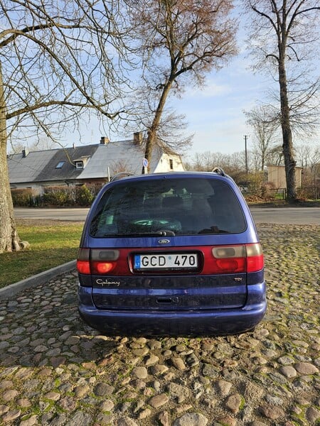 Photo 4 - Ford Galaxy Tdi 2000 y