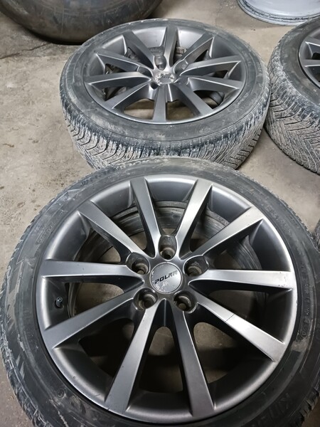 Photo 5 - Light alloy R17 rims