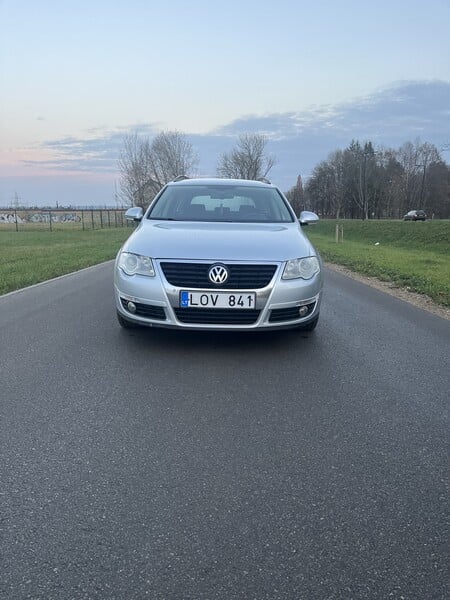 Photo 1 - Volkswagen Passat 2010 y Wagon