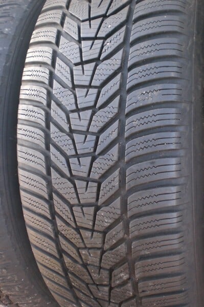 Photo 1 - R18 universal tyres passanger car