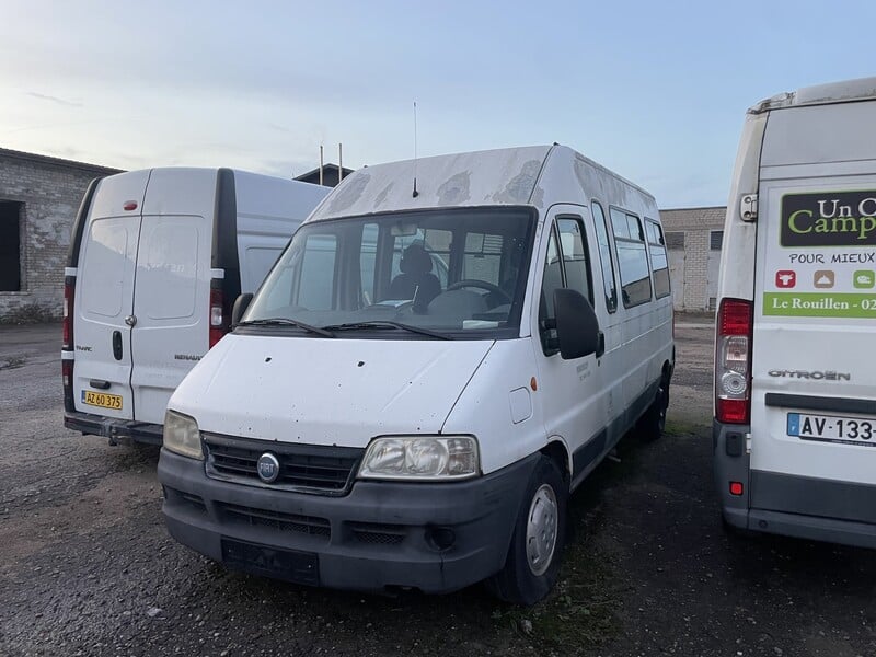 Photo 1 - Fiat Ducato 2006 y Minibus