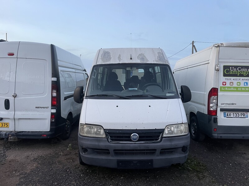 Photo 2 - Fiat Ducato 2006 y Minibus