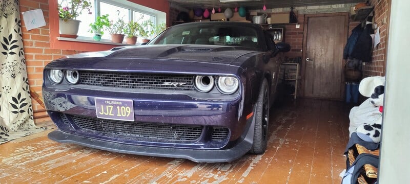 Photo 1 - Dodge Challenger 2016 y Coupe