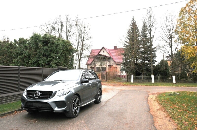 Фотография 3 - Mercedes-Benz GLE 43 AMG 2018 г Внедорожник / Кроссовер